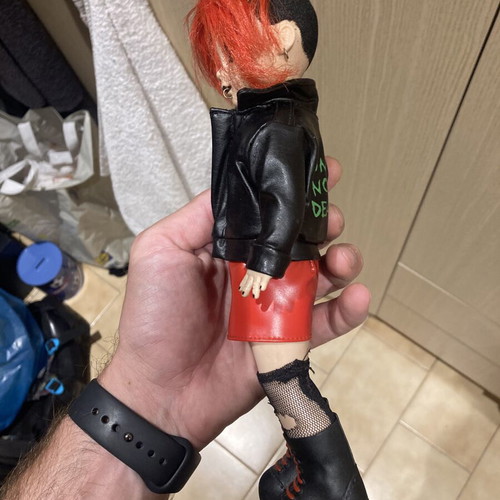 Mezco Living Dead Dolls Sheena Series 3 2002 collectible figure loose