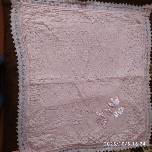 Children's blankets like new
