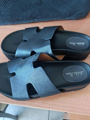 Flatform πέδιλα μαύρα, φορεμένα 2 φορές, μέγεθος 39