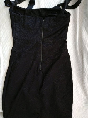 Mango dress tight with pattern size S like new, black