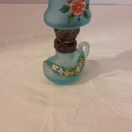 Vintage oil lamp like new, working condition