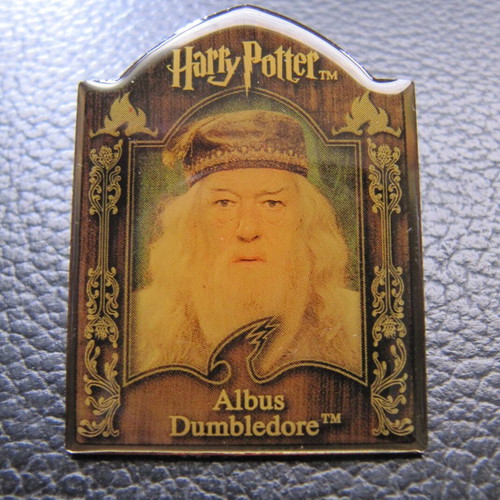 Harry Potter Albus Dumbledore pin like new