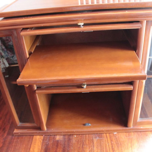 TV and Hi-Fi Cabinet used with bar