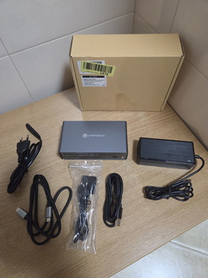 KVM docking station CMSTEDCD SW523P new with USB 3.2 and card slots