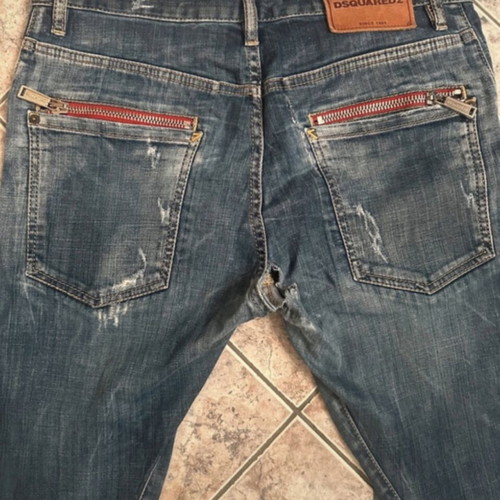 Dsquared2 jeans used, slim fit, genuine with rips