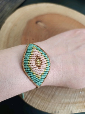 Handmade bracelet new with macrame technique