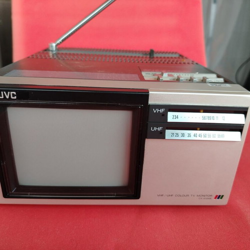 JVC CX-610ME Vintage Color Monitor TV used, ideal for Retro Gaming