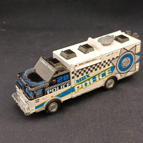 Matchbox Mattel police RW022 E die cast toy car used