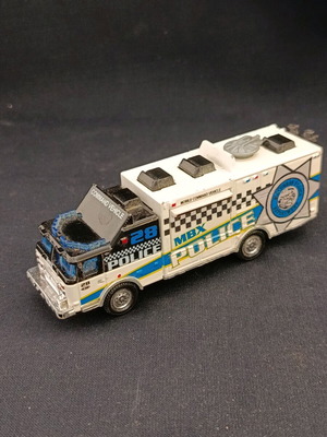 Matchbox Mattel police RW022 E die cast toy car used