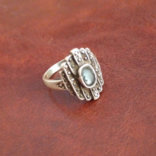 Women's silver ring used, antique, Gianniotiko with semi-precious stone