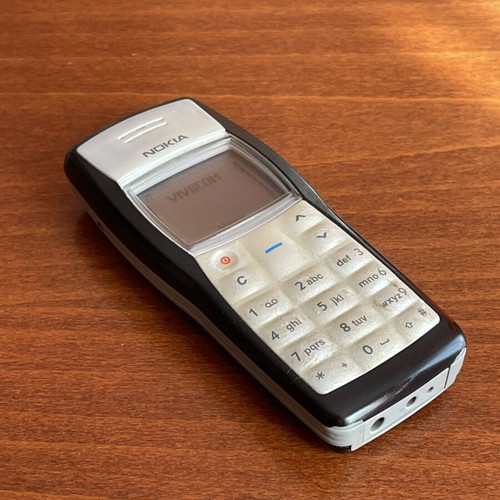 Nokia 1100 used mobile phone with original charger