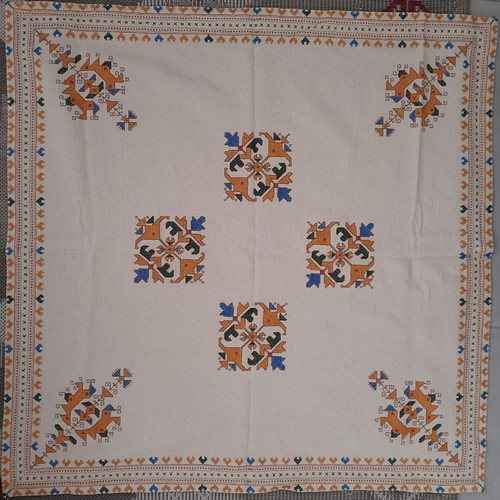 Tablecloth with Byzantine design new, rustic etamine 90x90cm