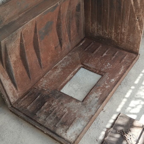 Cast Iron Fireplace Inner Lining like new, 10 mm, corner and center pieces