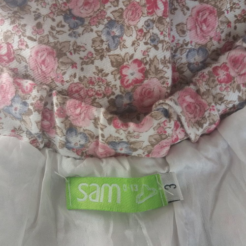 Sam floral skirt size 3 years like new