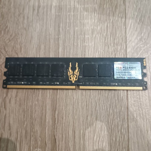 DDR2 1GB memory module new, excellent working condition