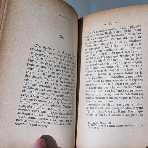 L'Origine des Aryens: Histoire d'une controverse book used, French, 1892 edition