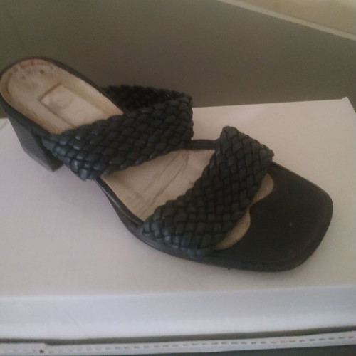 Shoes used, pack of three pairs, size 36, black sandals/platforms