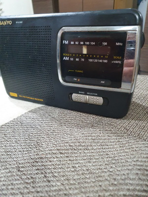 Sanyo ραδιόφωνο σαν καινούργιο, made in Japan, στιβαρή κατασκευή