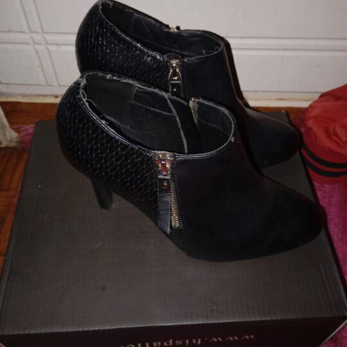 Exe women's ankle boots with snake leather like new, size 39, black