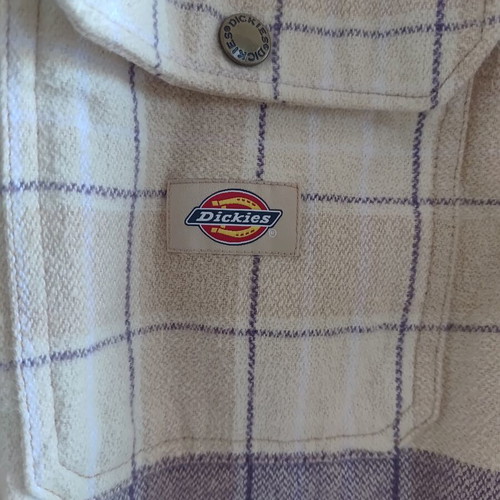 Dickies shirt medium like new, 100% cotton heavy fabric, white
