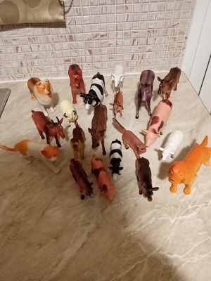 Animal Farm plastic animals like new