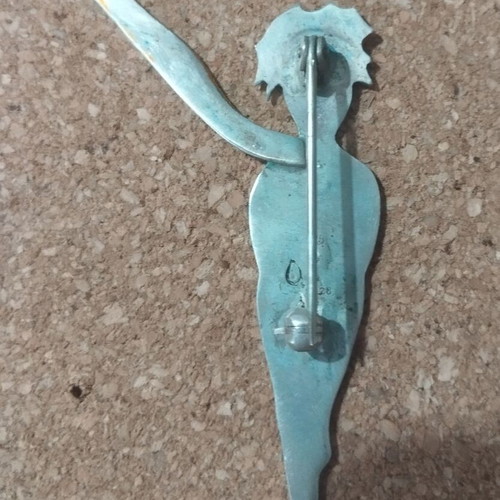Pin with enamel in like new condition with gift stone pin
