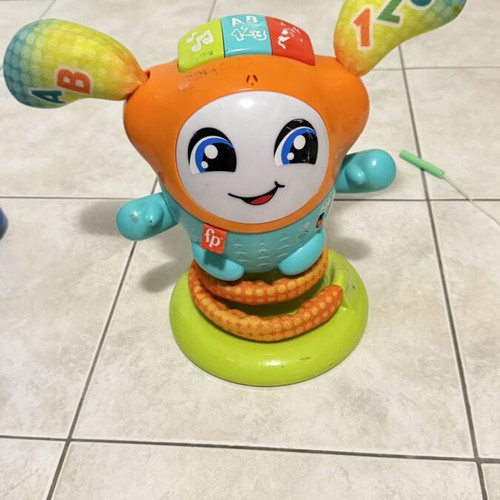 Robot that speaks Greek in 3 levels, like new