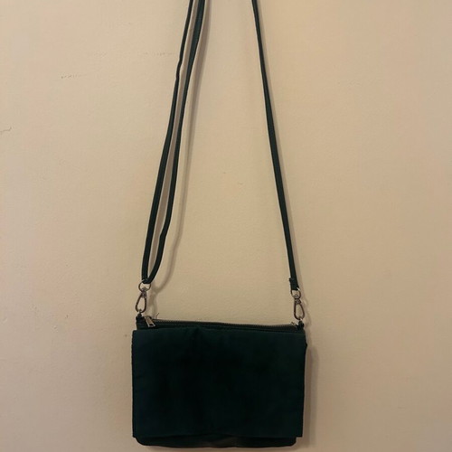 H&M shoulder bag cypress like new