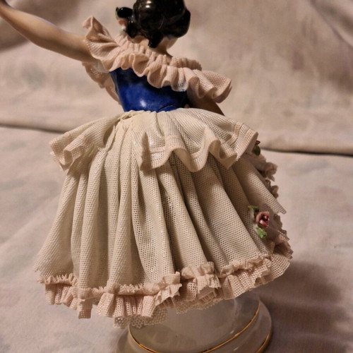 Dresdnen figurine used with tulle dress