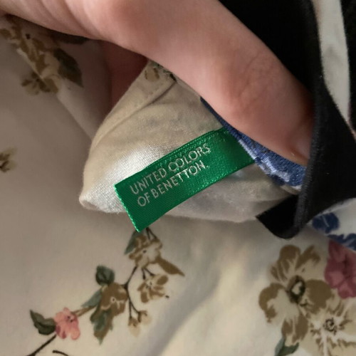 Benetton floral bodice with 3/4 sleeve like new