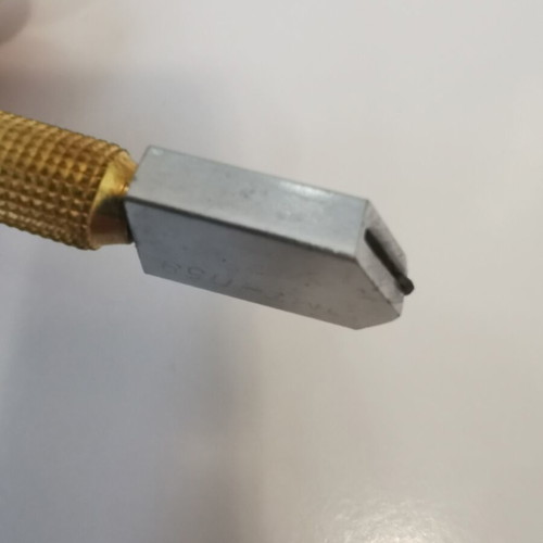 Glass cutter like new