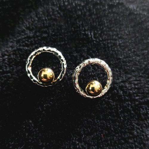 Round stud earrings new, stainless steel gold and silver