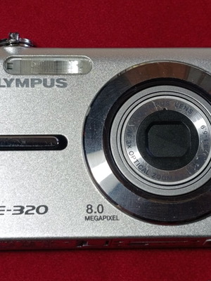 Ψηφιακή φωτογραφική μηχανή Olympus FE-320 μεταχειρισμένη, 8,0 megapixel, οπτικό ζουμ 3x