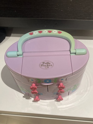 Polly Pocket Pullout Playhouse Beauty Case 1991 by Bluebird Toys