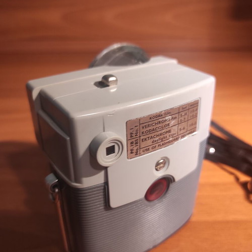 Kodak Brownie Starmite camera like new with strap
