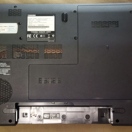 Toshiba Satellite L675-122 μεταχειρισμένο για επισκευή ή ανταλλακτικά