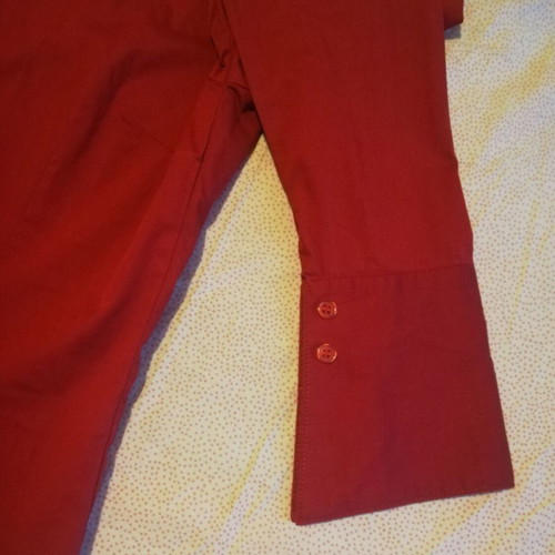 Red shirt like new, size M