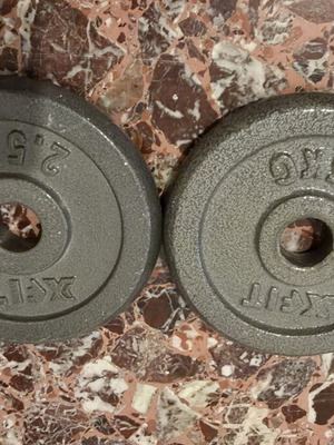 X fit dumbbell with 4x2.5 kg and 4x1.25 kg plates, 2 kg bar