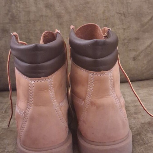 Linden Woods Wp 6 Inch hiking boots Timberland like new, beige and yellow, size 40