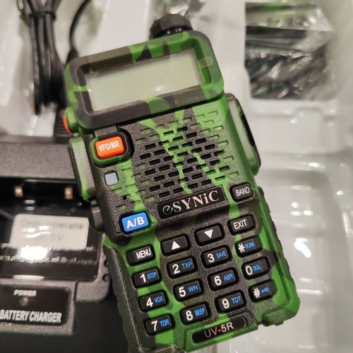 eSynic UV-5R Dual Band VHF/UHF walkie-talkie new, camouflage radio for hunting and hiking