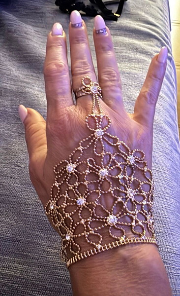 Bracelet/ring with rhinestones