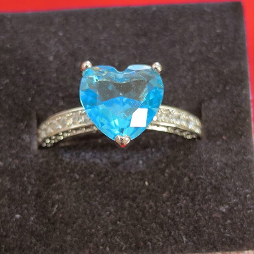 Blue Heart Crystal Ring luxury silver tone