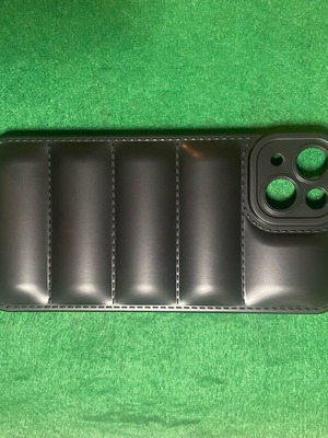 Калъф Iphone 13 Puffer Black Simple нов
