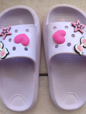 Girls' slippers size 32 used, purple