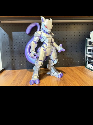 Mecha Mewtwo figure new