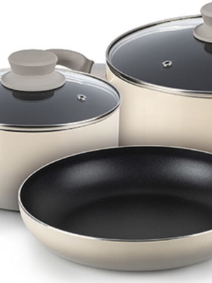 Izzy Ombre Cookware Set 5pcs like new, non-stick aluminum beige