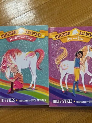 Unicorn Academy βιβλία για ηλικίες 6-9, κατόπιν παραγγελίας, σετ 1-4