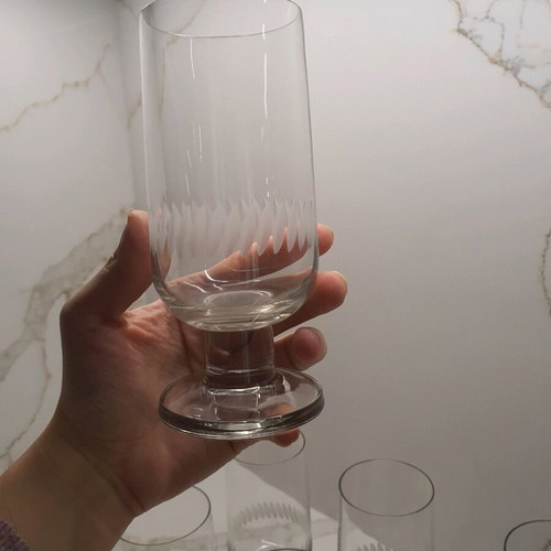 Retro glasses like new, set of 6 with engraved leaf patterns