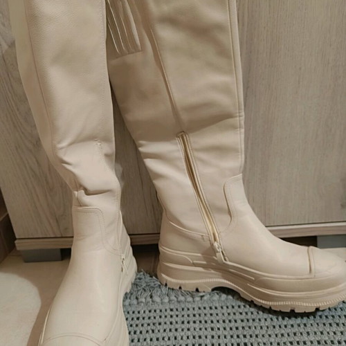 Knee-high boots beige like new, size 38