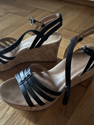 Ugg leather sandals size 39